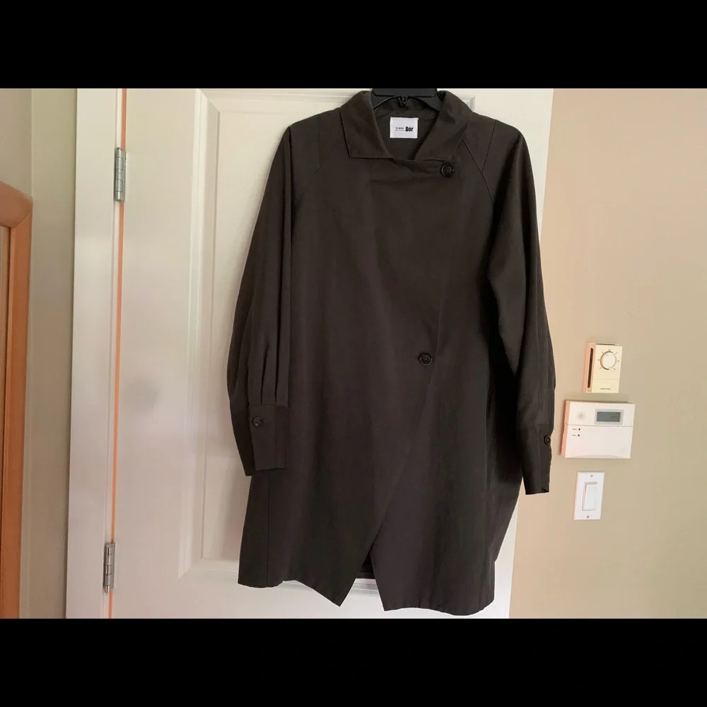 Korean-made outerwear - Picture 4 of 13